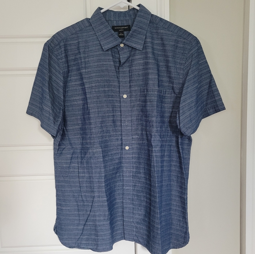 Banana Republic Navy Casual Button Down Shirt